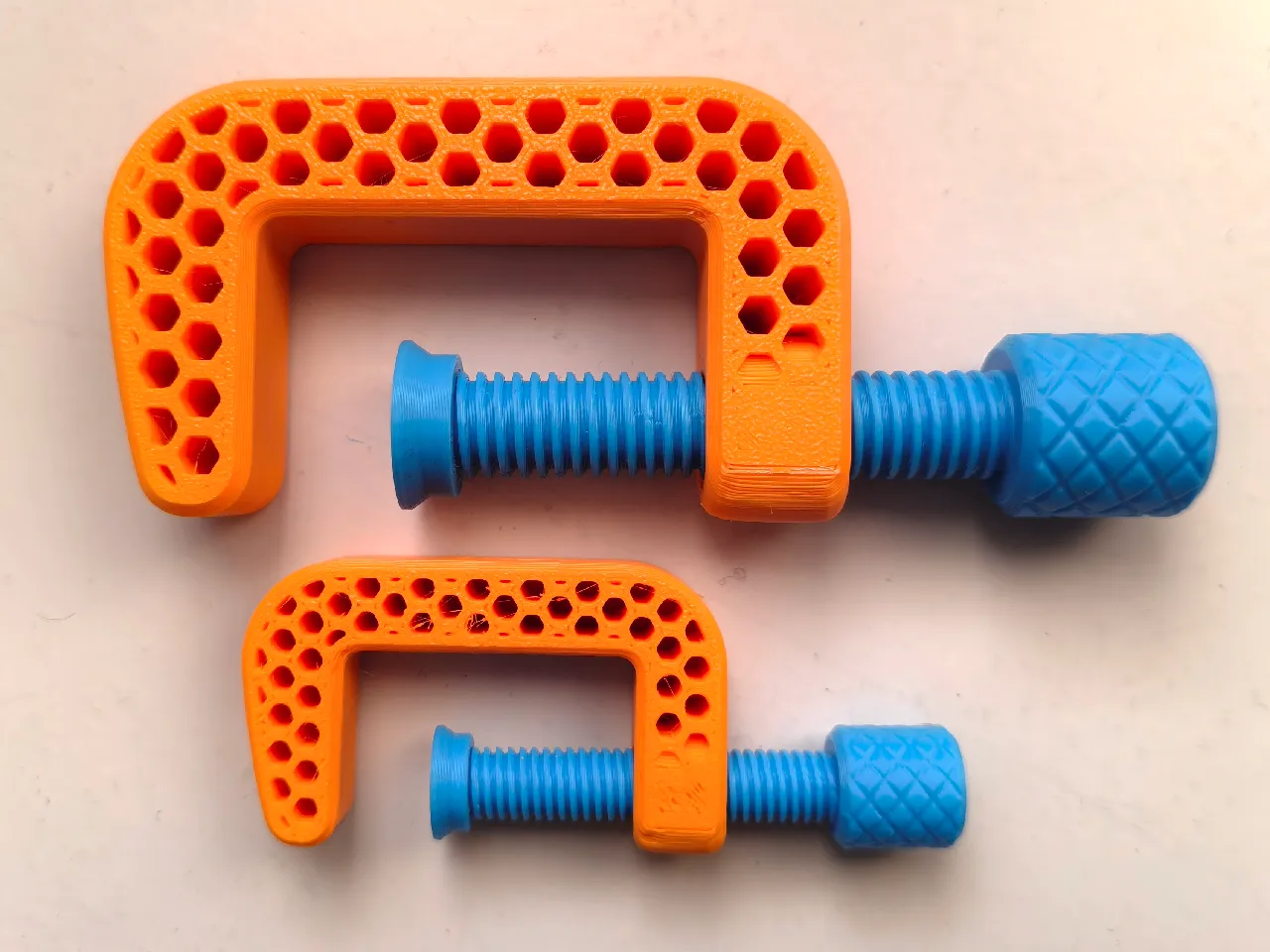 Mini C kıskaç (3 boy) — fotoğraf 2