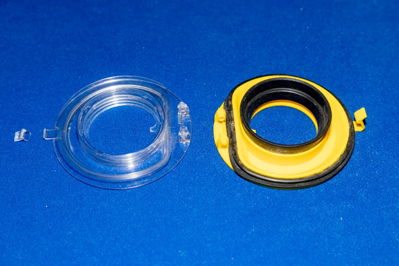 Dyson V11 toz haznesi kapağı — fotoğraf 1