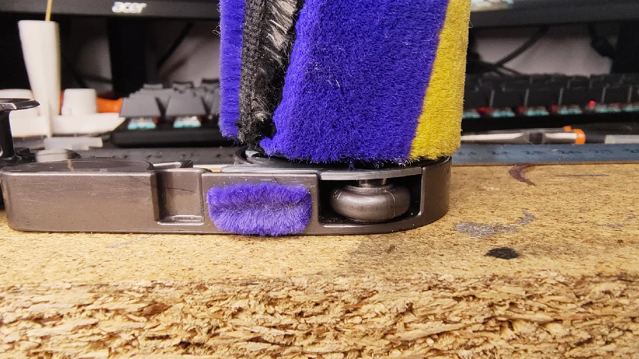 Dyson V12 lazer fırça tutucu kapak — fotoğraf 2