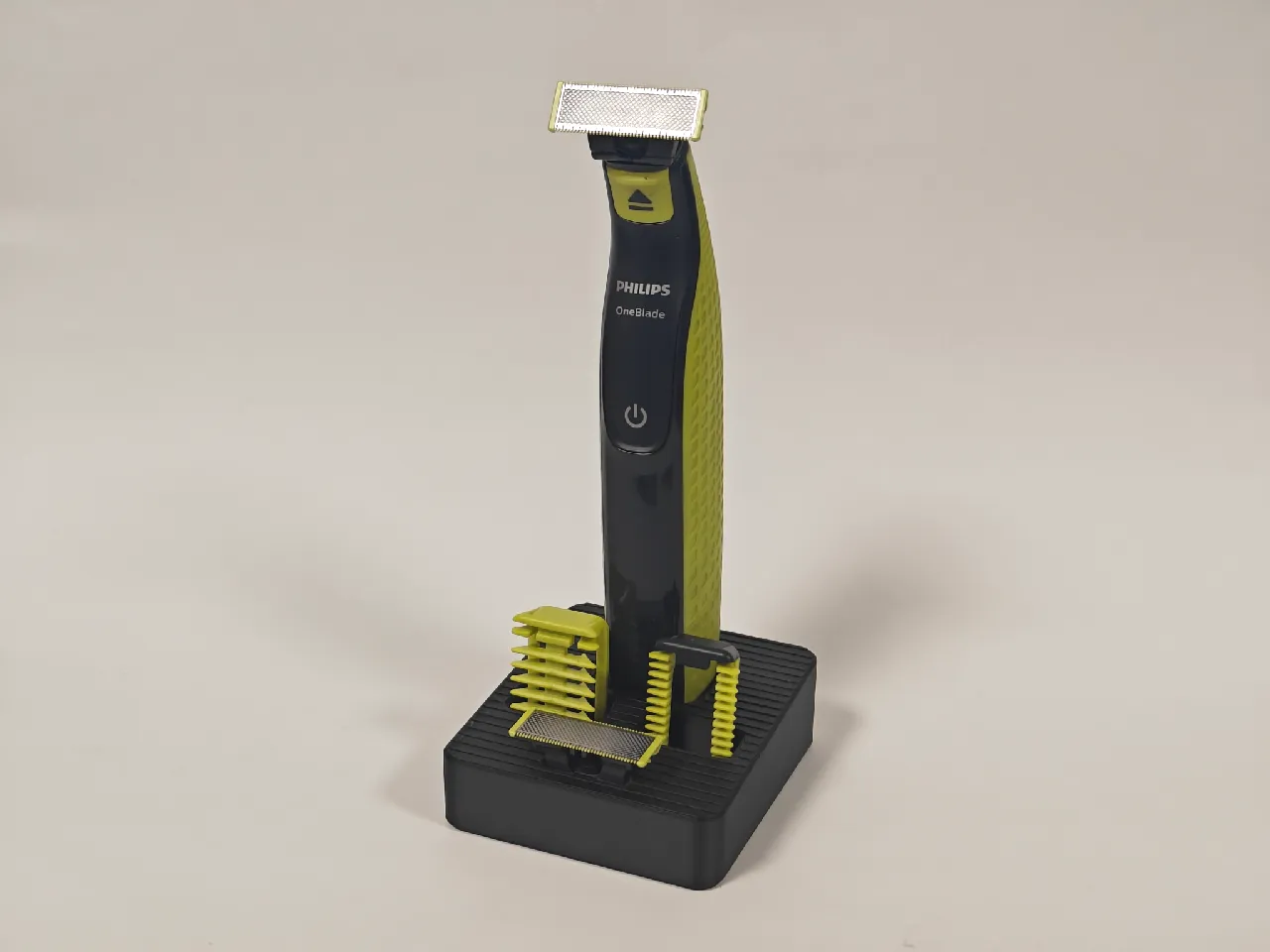 Philips OneBlade standı ve tarak düzenleyici — fotoğraf 1