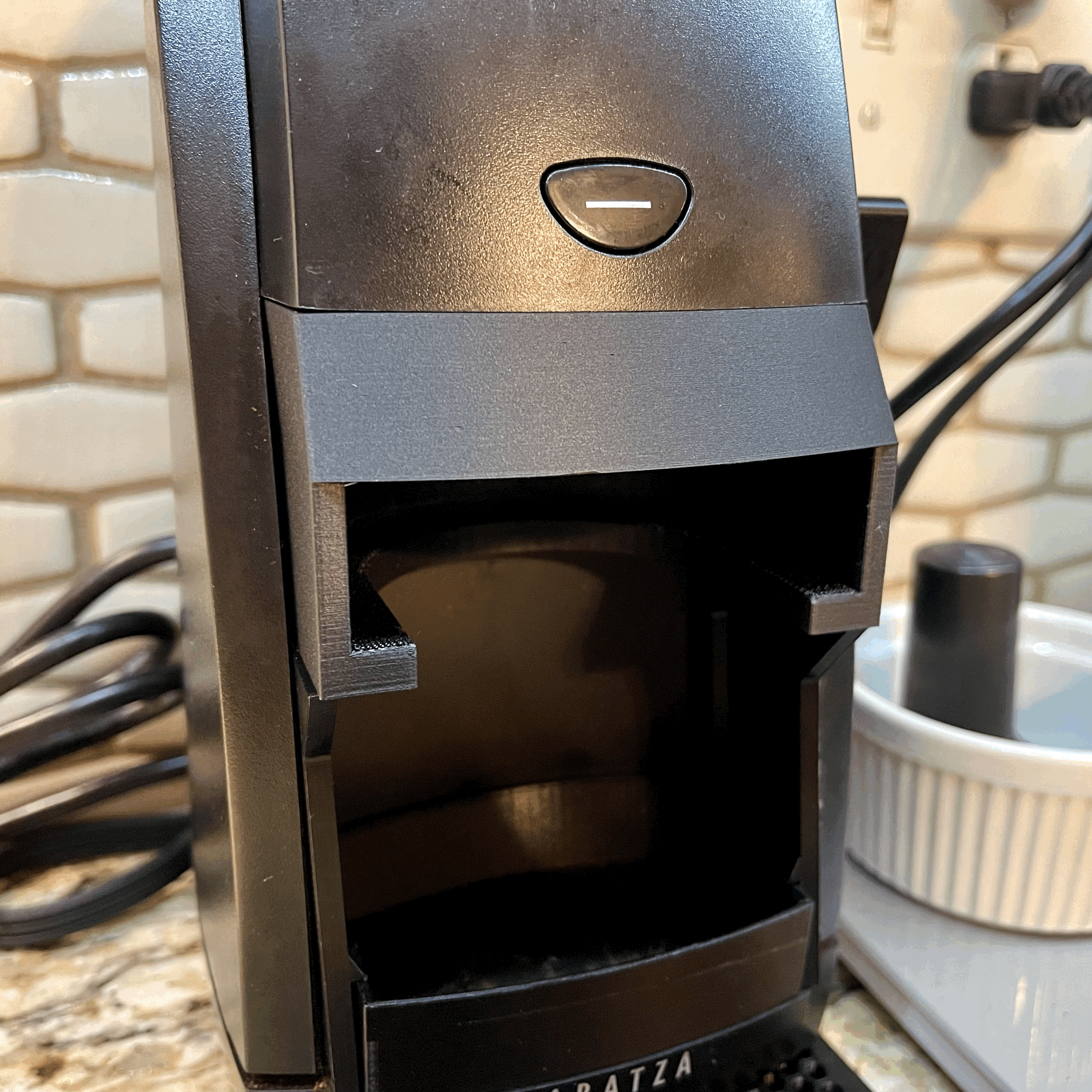 Breville Bambino 54 mm portafiltre tutucu — fotoğraf 2