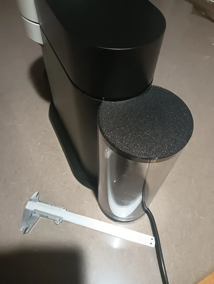 Nespresso Vertuo Next su deposu kapağı — fotoğraf 1