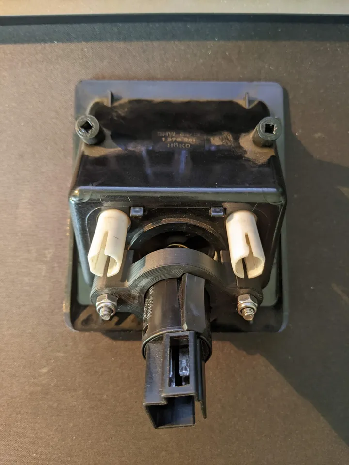 BMW E30 far ayar anahtarı braketi (elektrikli) — fotoğraf 3