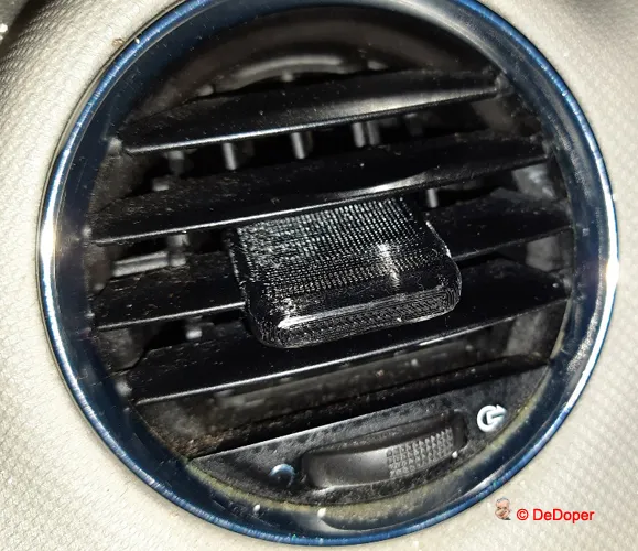 Peugeot 308 (2007-2013) havalandırma kaydırıcısı — fotoğraf 1